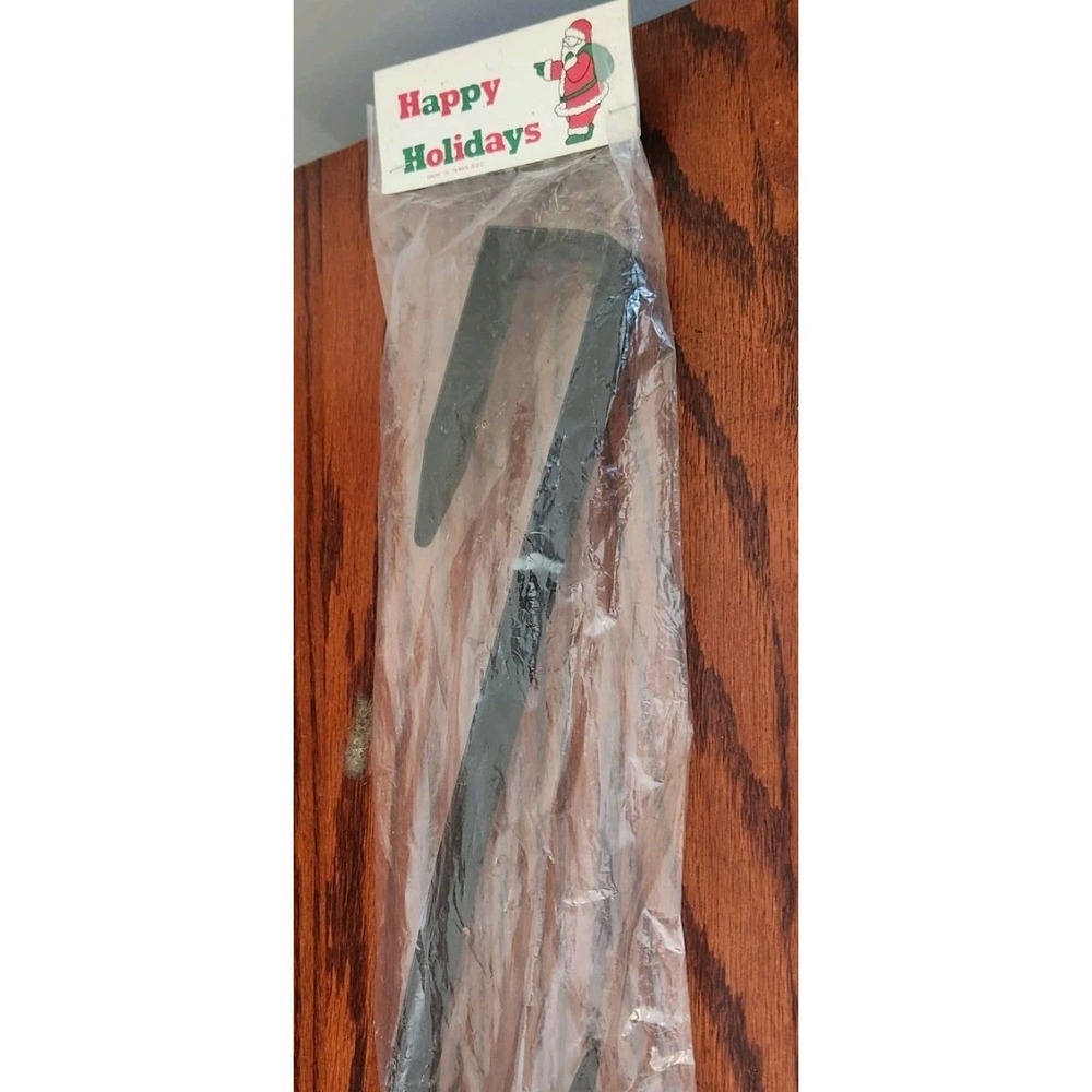 NOS New In Packaging‎ Vintage Christmas Wreath Hanger Made In Taiwan Black Metal